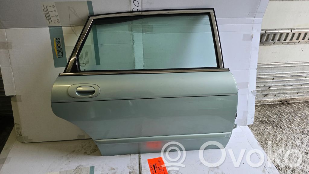 Rear door