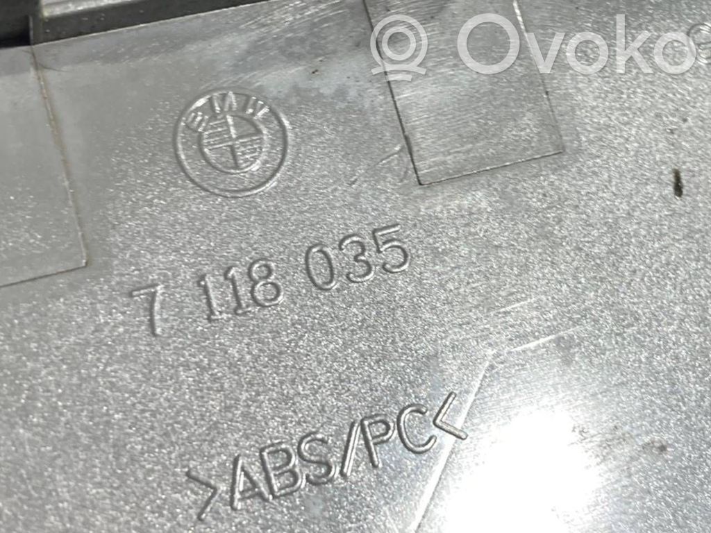 Отделка панели