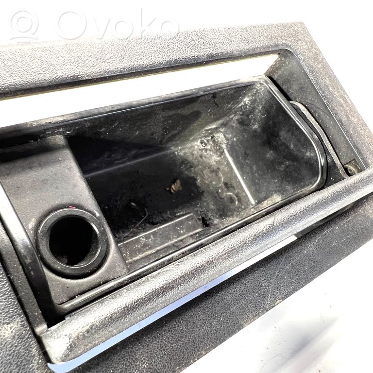 Ashtray (front)