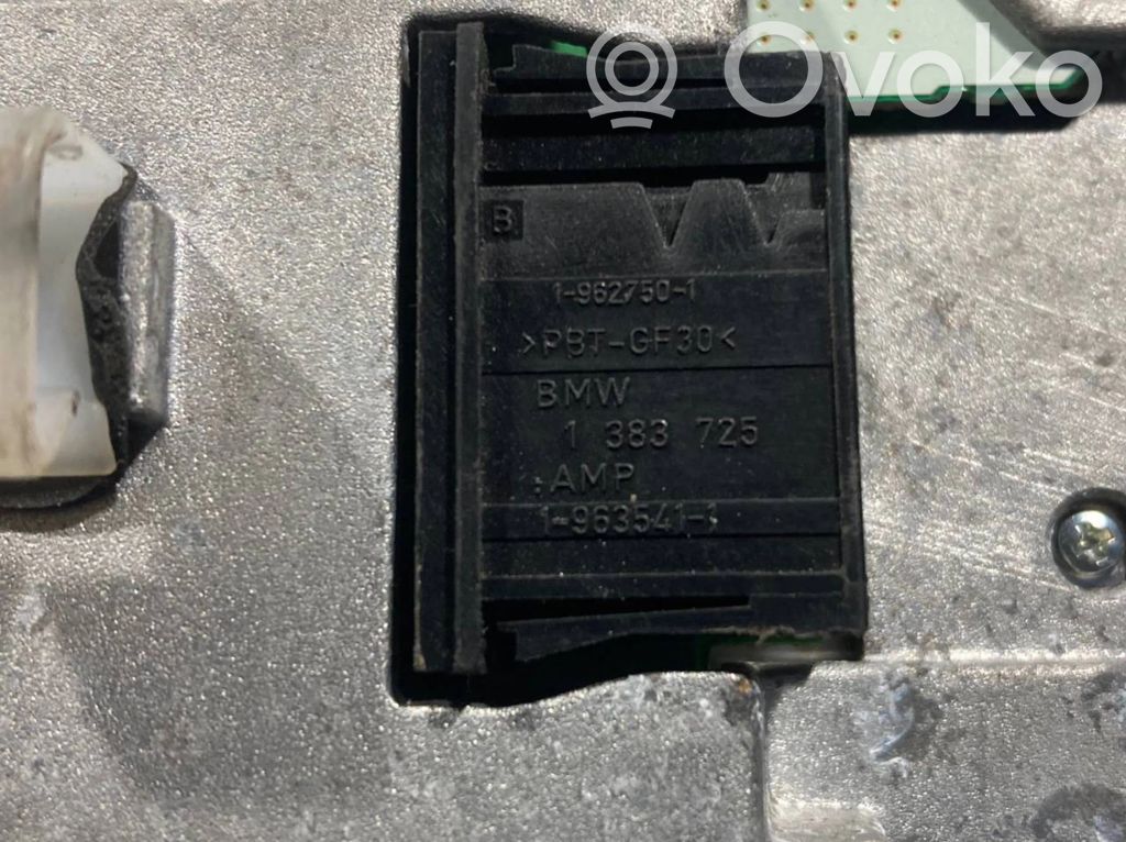 Ekrāns / displejs / mazais ekrāns