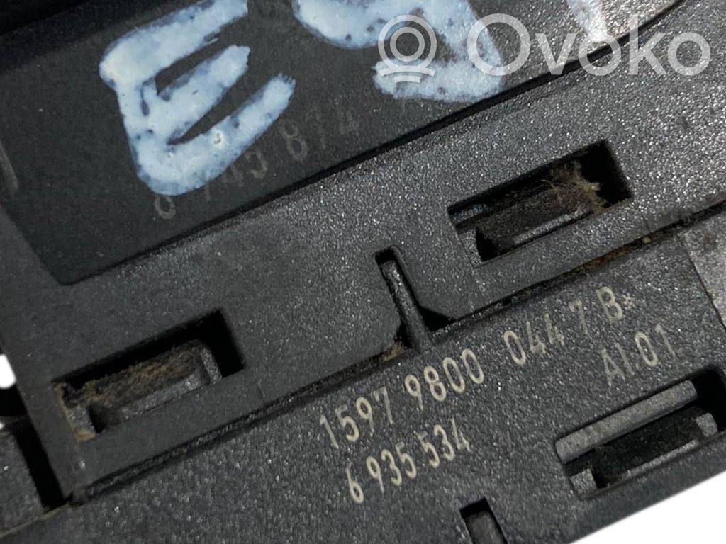 Elektrisko logu slēdzis