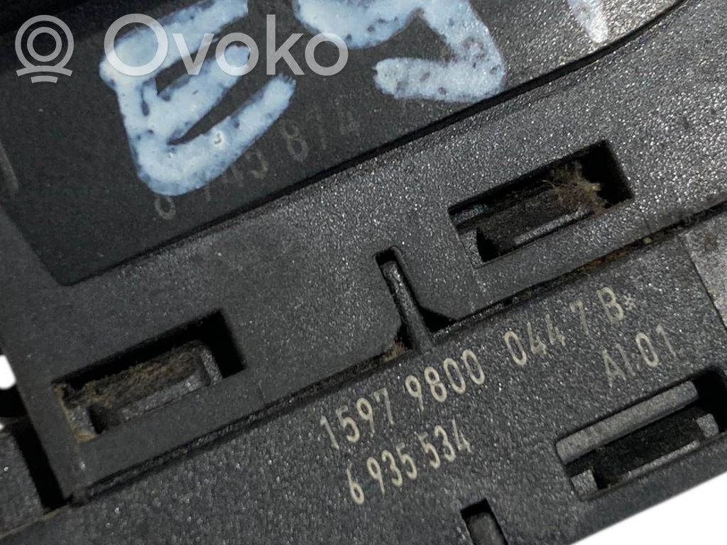 Elektrisko logu slēdzis
