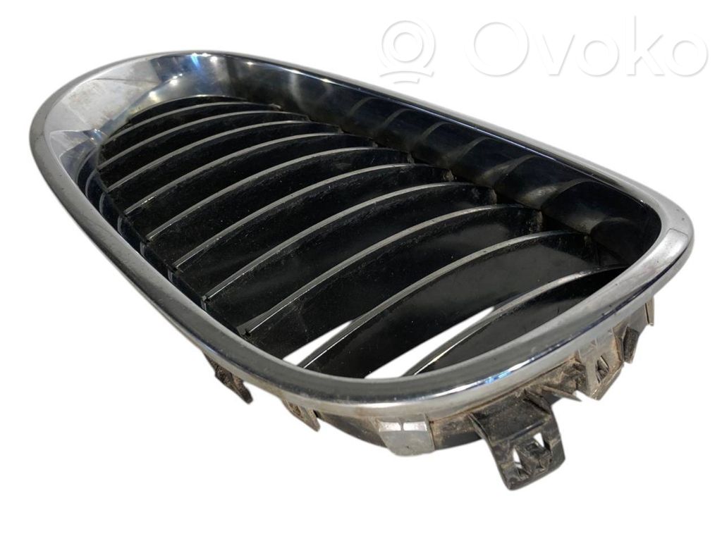 Front grille