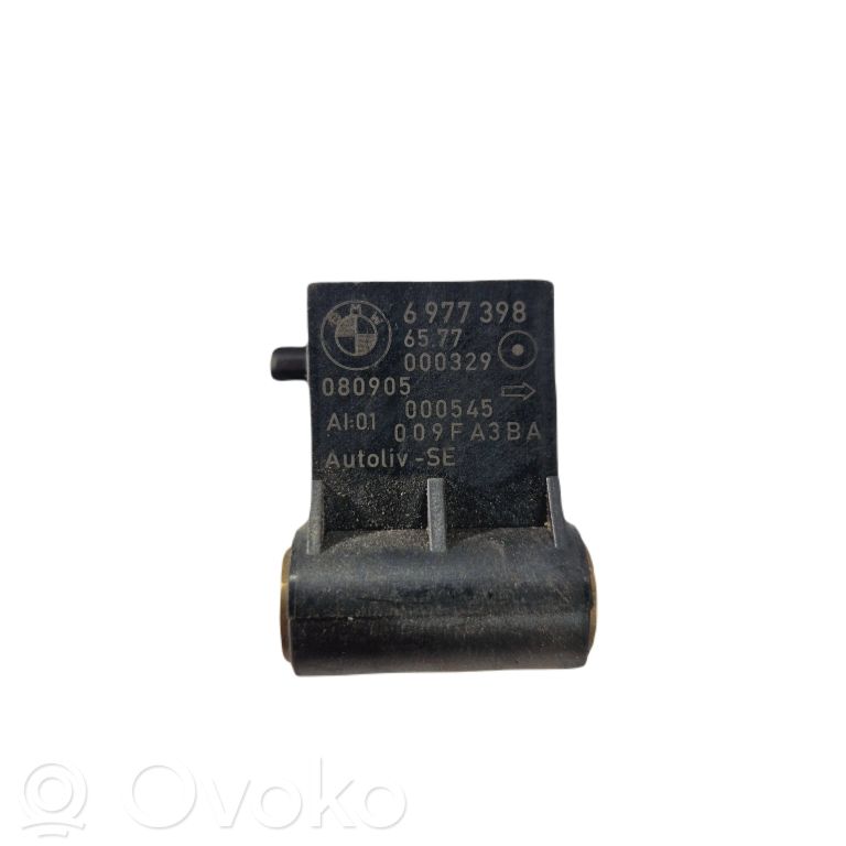 Gaisa spilvenu trieciensensors