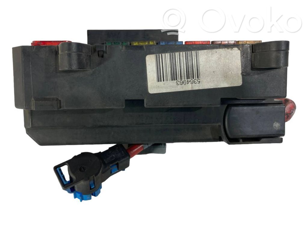 Fuse block
