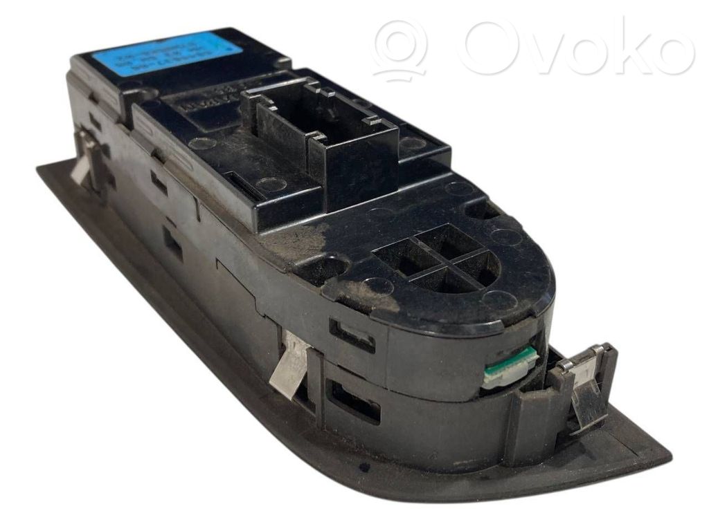 Elektrisko logu slēdzis