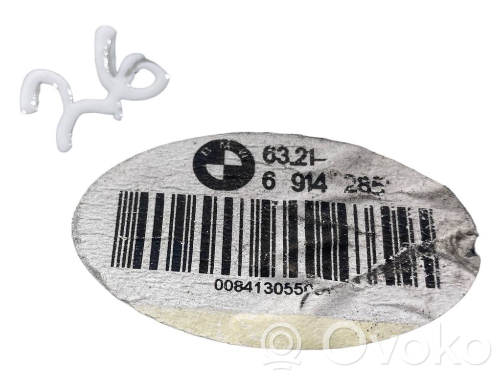 Aizmugurējais lukturis virsbūvē