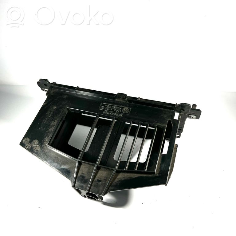 Radio/navigation decorative trim