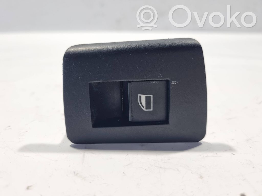 Power window switch