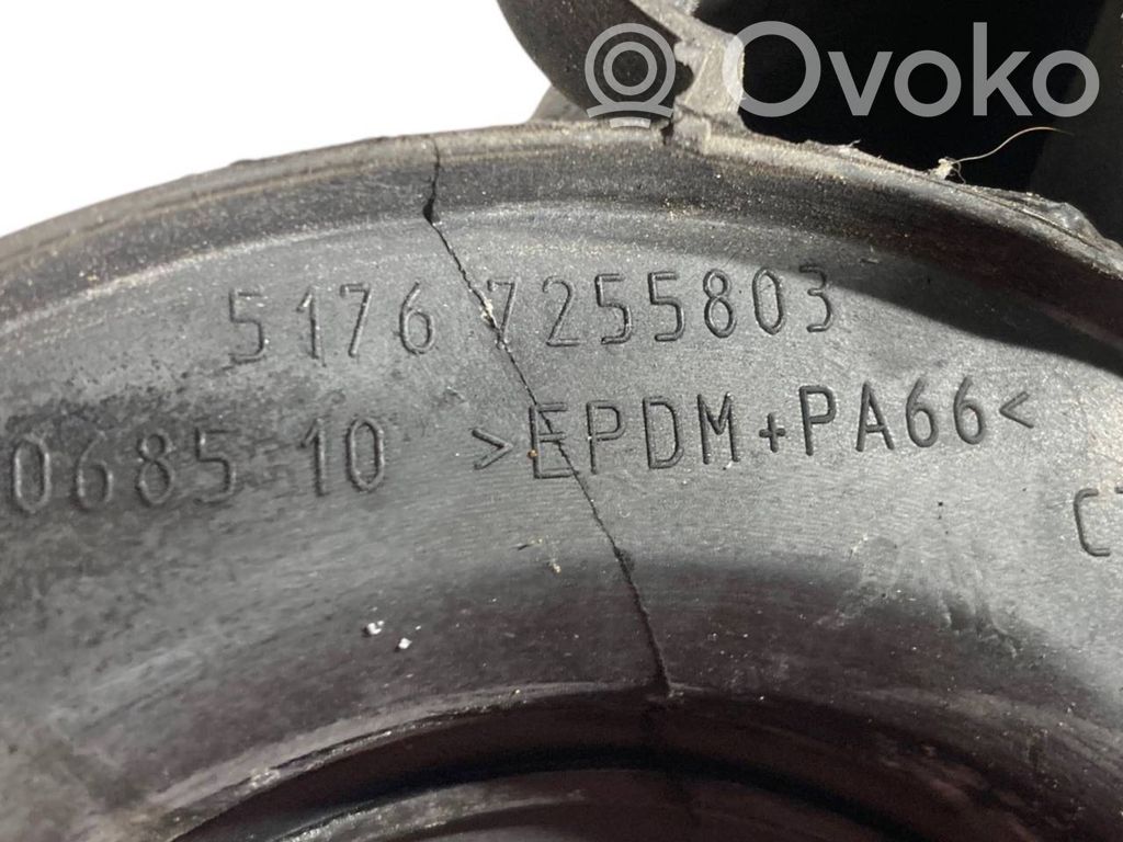 Dzinēja nodalījuma gumija