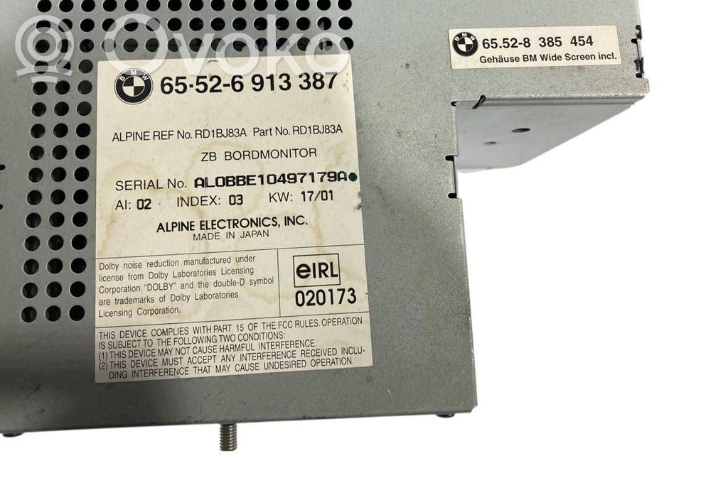 Radio / CD/DVD atskaņotājs / navigācija