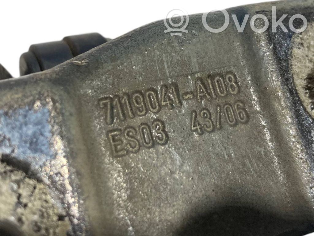 Aizmugurējā pārsega eņģe (-ess)