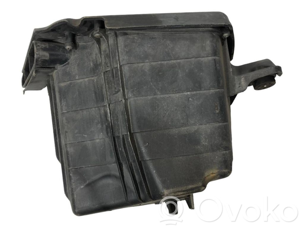 Air filter box