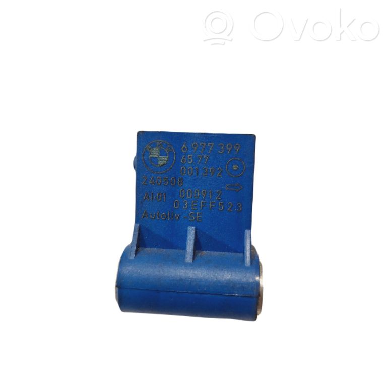 Airbag impact sensor