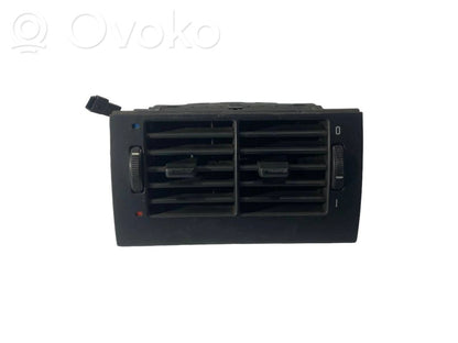 Задняя воздухо-вентиляционная решетка