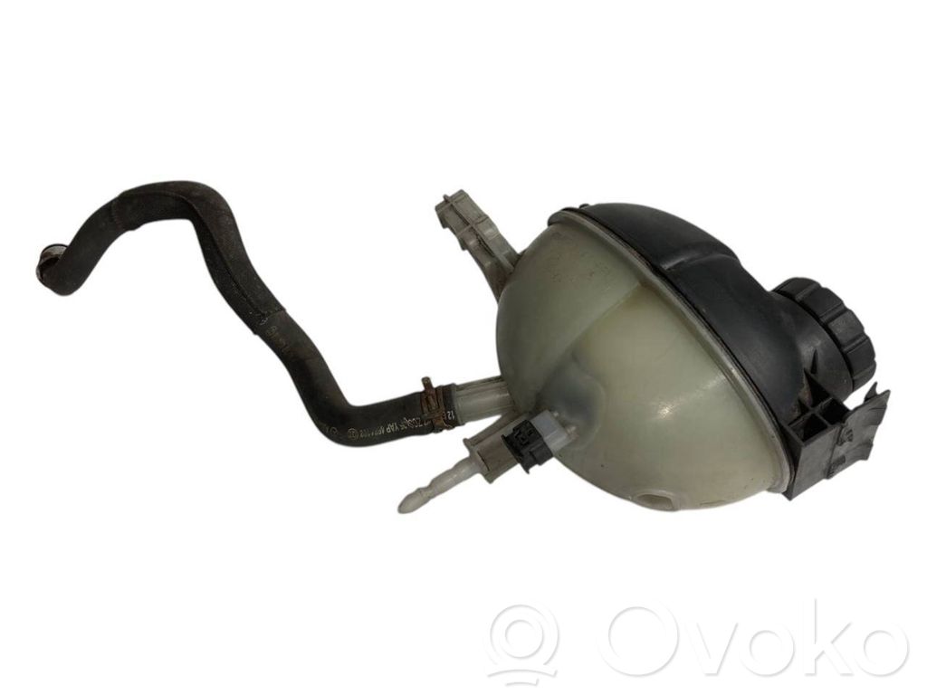 Dzesēšanas šķidruma izplešanās tvertne