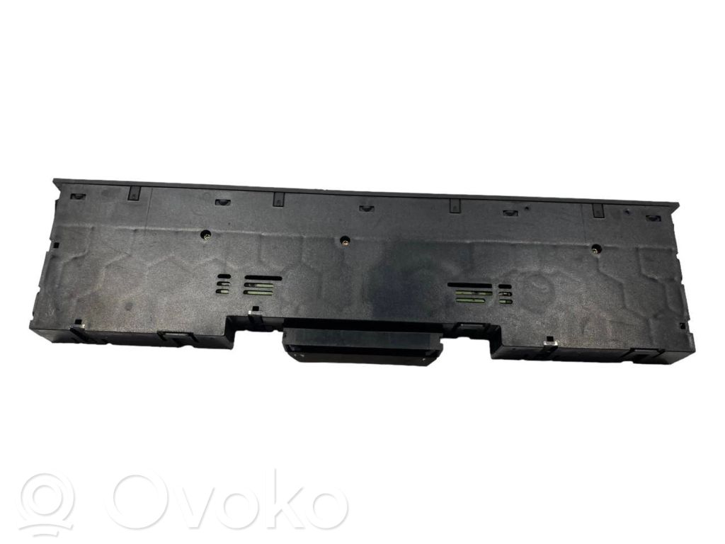 Sēdekļu apsildes slēdzis