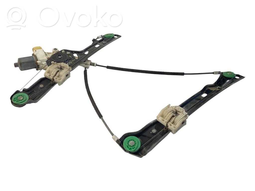 Priekšpusē elektriskā loga pacelšanas mehānisma komplekts