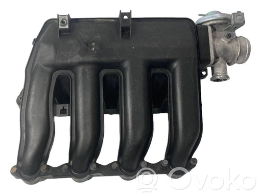 Впускной коллектор