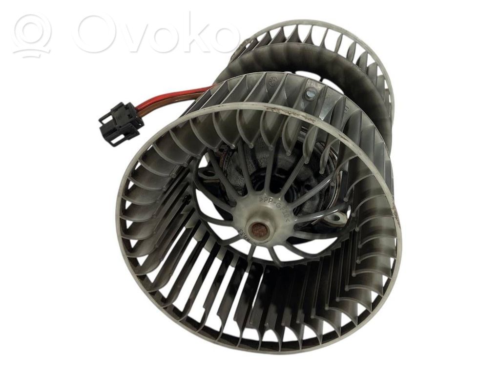 Mazā radiatora ventilators