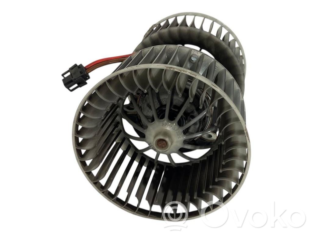 Mazā radiatora ventilators