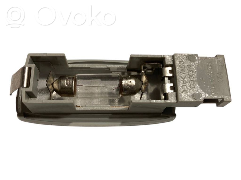 Cita veida salona apgaismojums