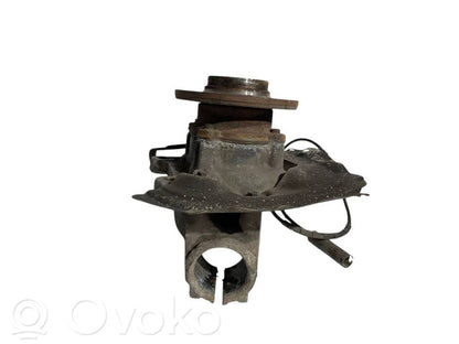 Priekšējā riteņa rumbas vārpstas šarnīrs (stupica, capfa)