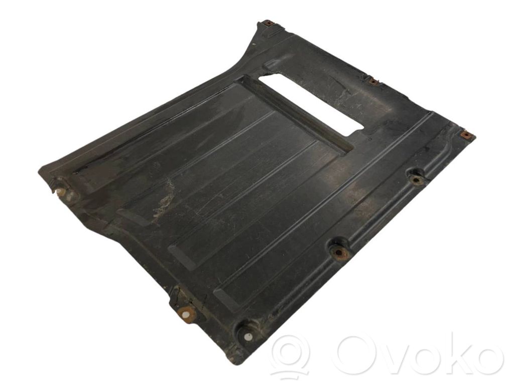 Vidusdaļas apakšas aizsargs