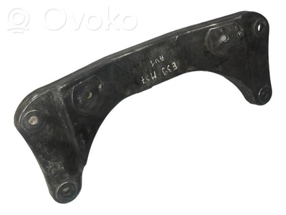 Transmission mounting bracket