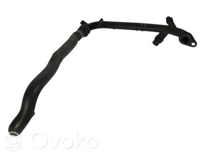 Caurulīte (-es) / šļūtene (-es)