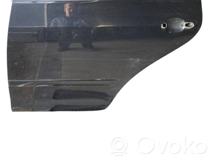 Aizmugurējās durvis