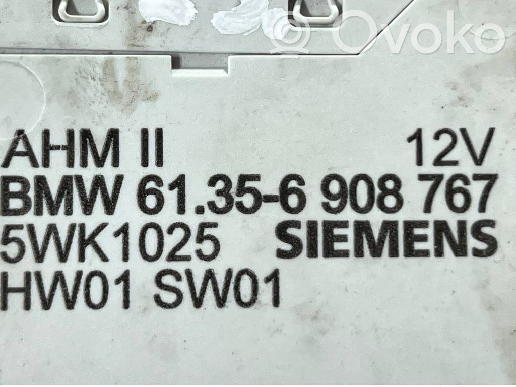 Trailer hitch control unit