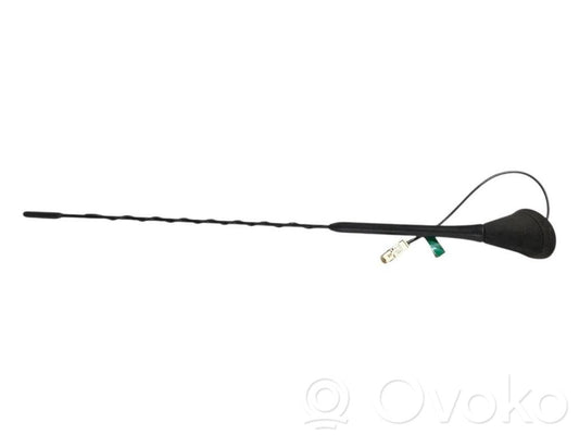 Radio antena