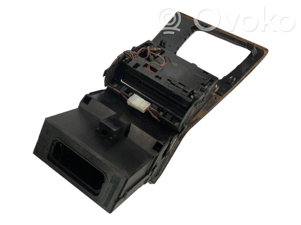 Декоративная накладка на рычаг переключения передач (пластик)