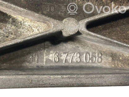 Dzinēja nostiprināšanas stiprinājums-kronšteins