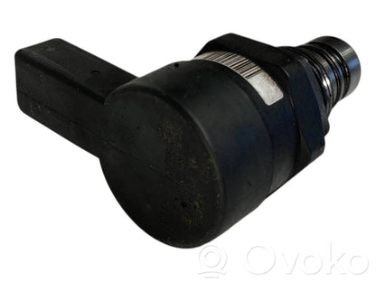 Degvielas spiediena regulators