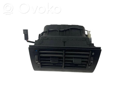 Задняя воздухо-вентиляционная решетка