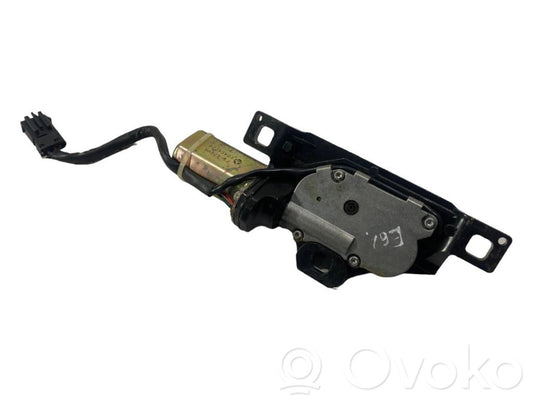 Замок задней крышки