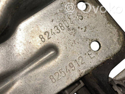 Priekšpusē elektriskā loga pacelšanas mehānisma komplekts