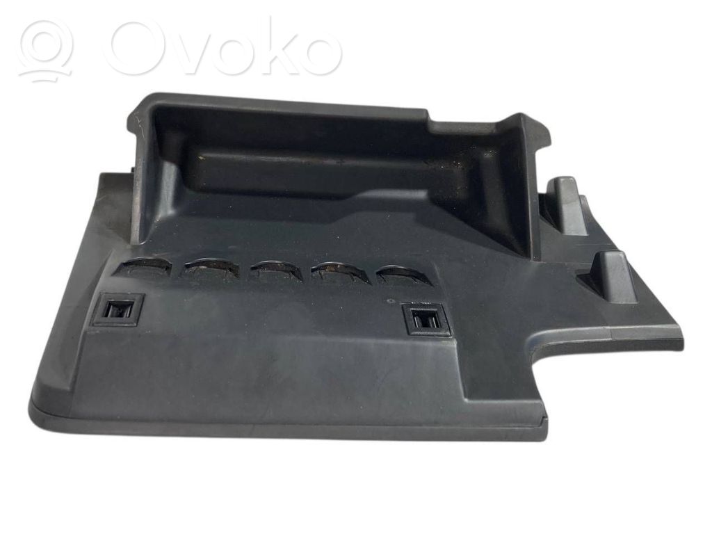 Mantu nodalījuma pārsegs - vāks