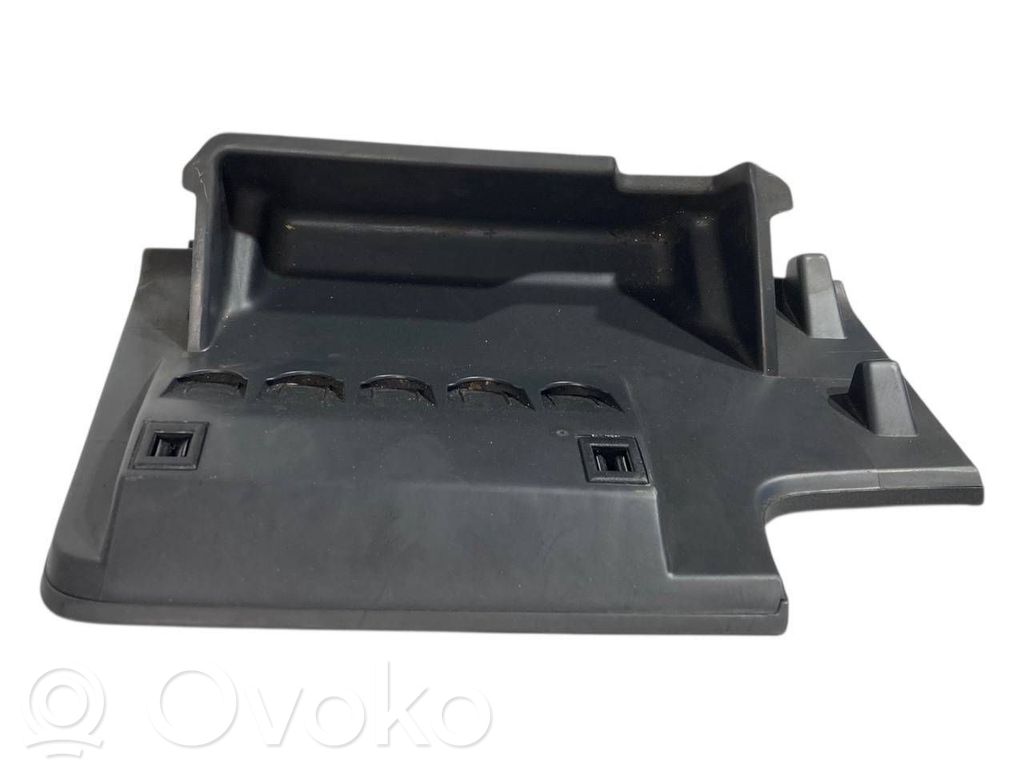 Mantu nodalījuma pārsegs - vāks