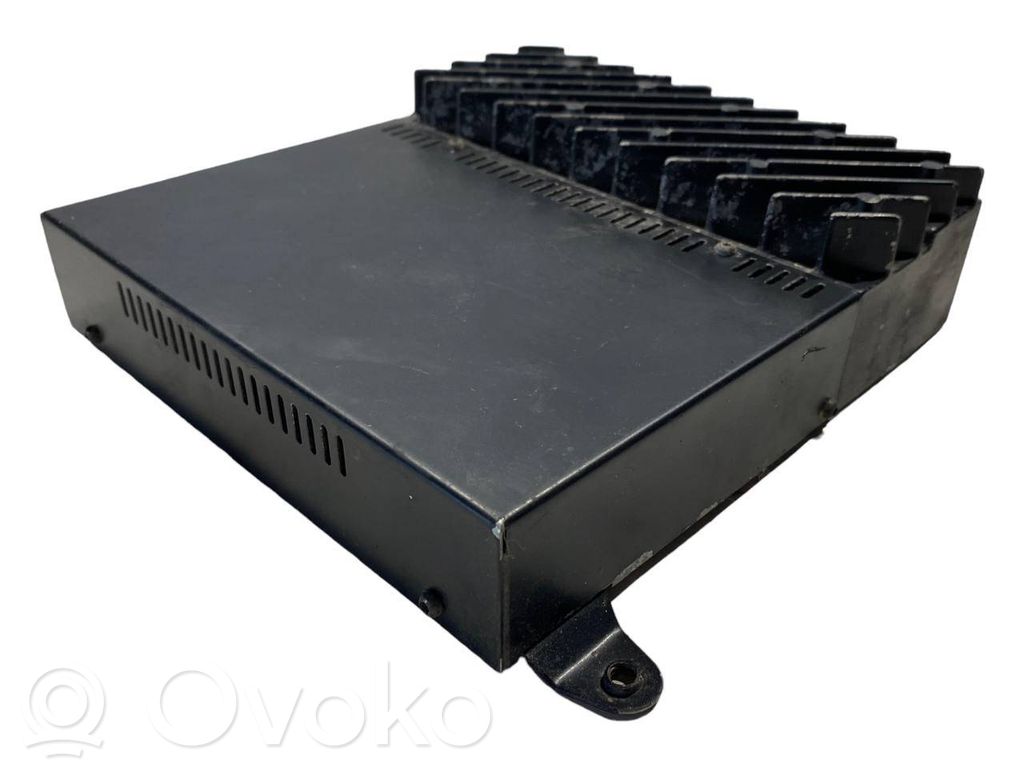 Sound amplifier