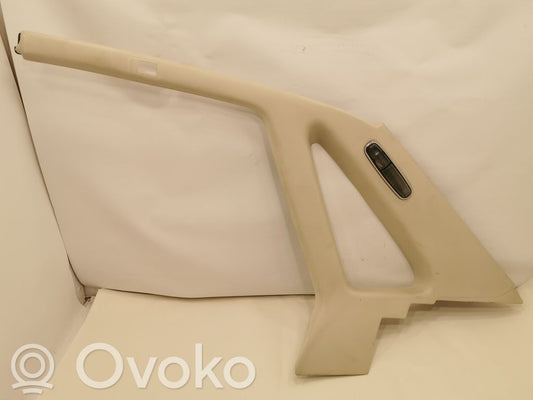 (C) pillar decorative trim