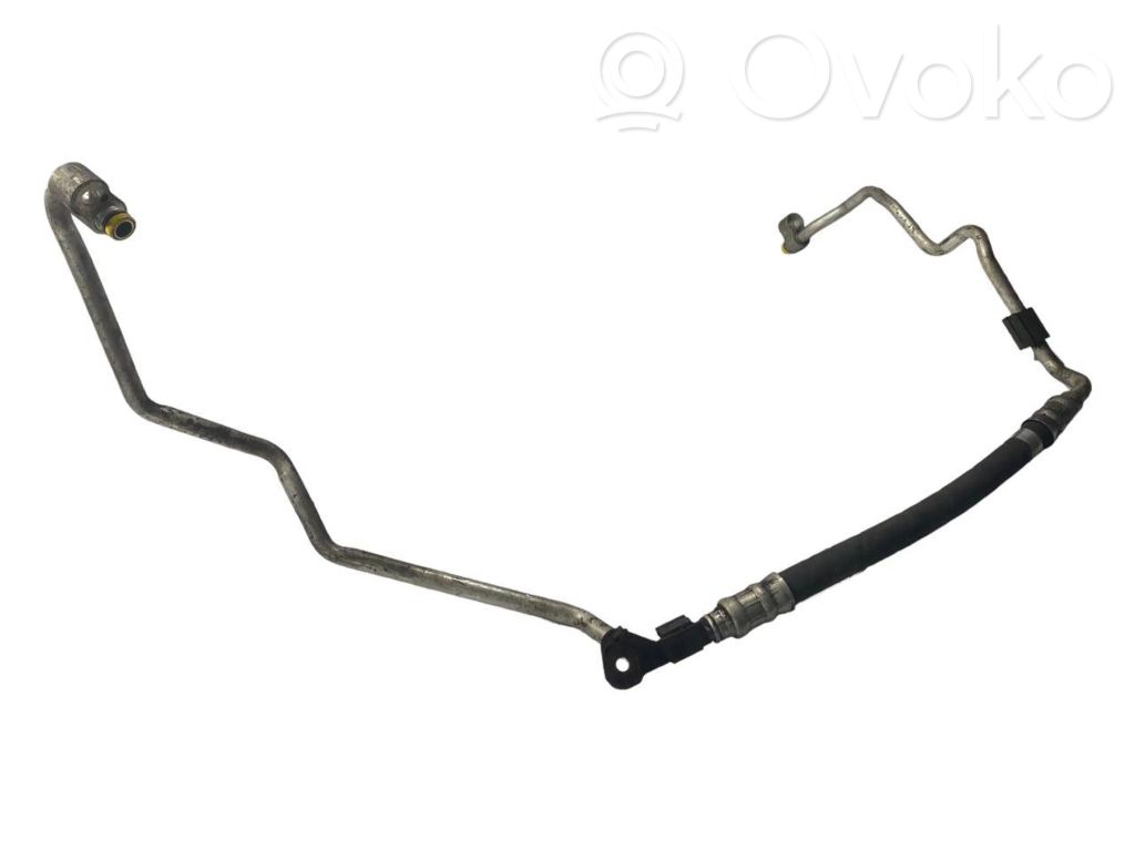 Air conditioner pipe(s) / hose(s)