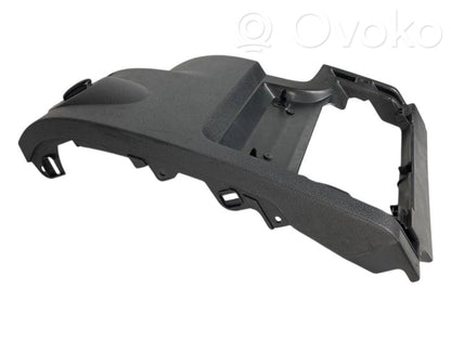 Paneļa dekoratīvās apdares vairogs (apakšējais)