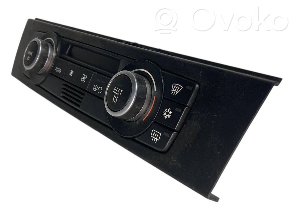 Gaisa kondicioniera / klimata kontroles / salona apsildes vadības bloks (salonā)