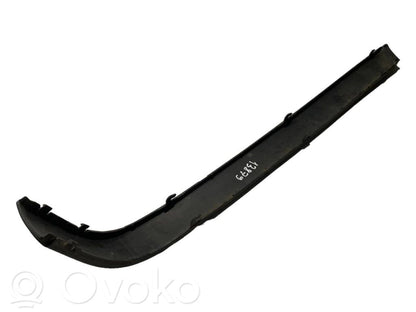 Dekoratīvās aizmugurē bampera ulikas