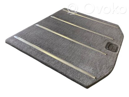 Bagāžnieka paklājiņš