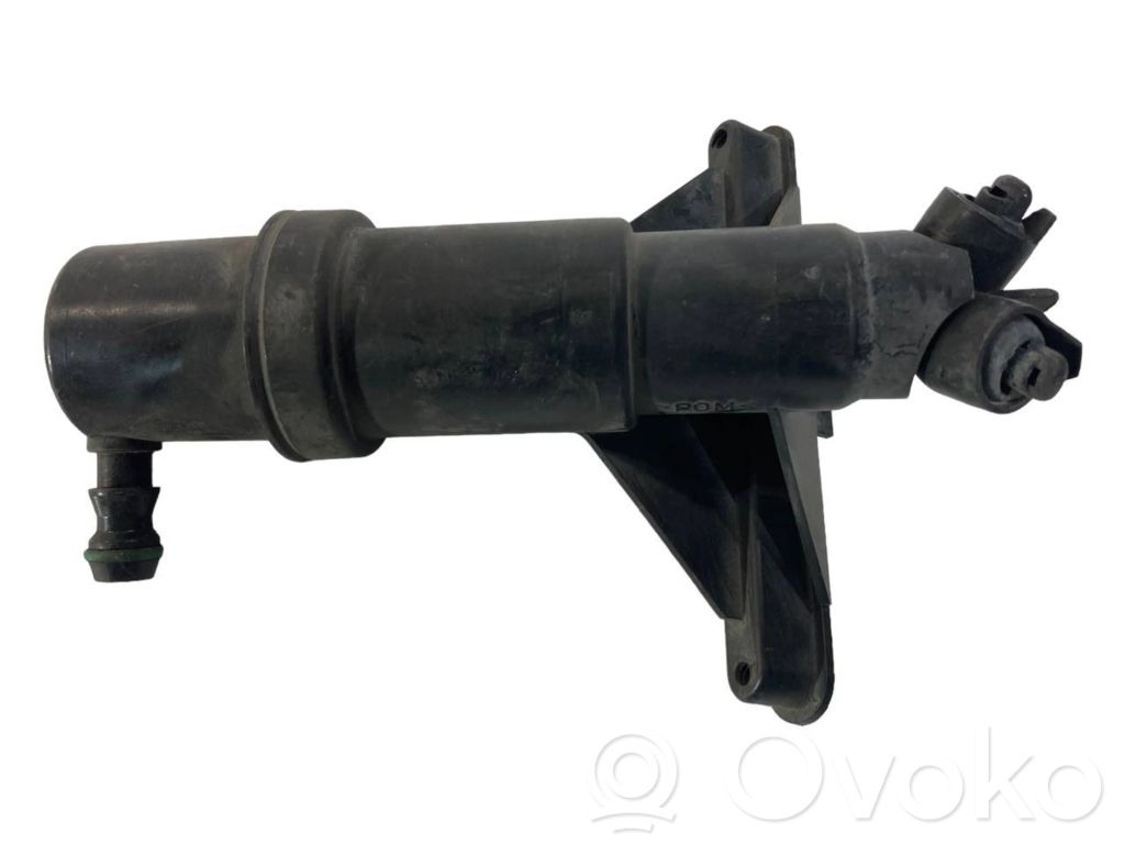 Lukturu mazgātāja sprausla (-as)