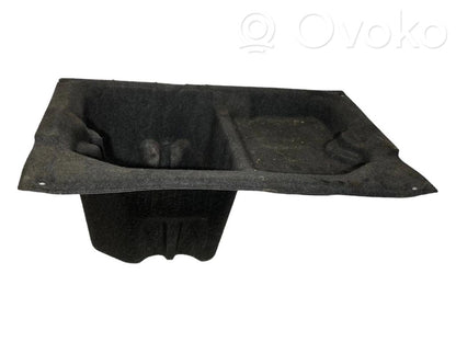 Trunk storage compartment